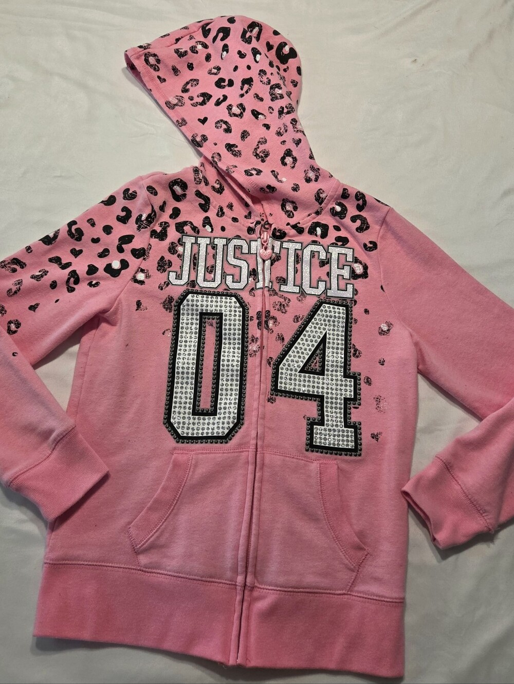 Justice Pink Hoodie with Leopard Print and '04' Graphic. Young Girls sz 8